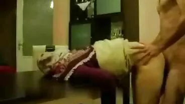 ביג ווילי הופך את מקנזי בחורות ארומות לחניך שמח!