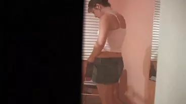 ה-Huge Naturals של Skylar Vox אפילו טובים יותר ב-POV בחורות חמות