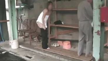 לטינה BBW בחורות מעוננות מקלחות לפני קידוח עמוק