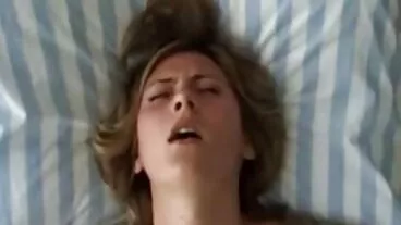 התחת הקטן וההדוק בנות יפות בסקס של Haven נענש ונהרס