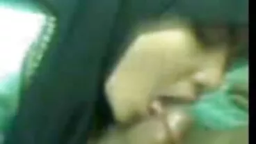 מלכת ה-BJs אנאליים, בחורות מעוננות משפריצים ומרושלים! - אדריאנה צ'צ'יק