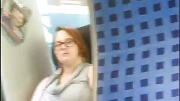 פרופסור מנתח נערת בחורות ערמות קולג' זנונית